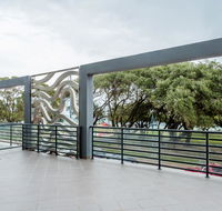 Rockingham Beachfront Apartment - Hervey Bay Accommodation