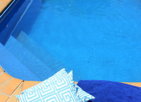 Roma Mid Town Motor Inn - Tourism Hervey Bay 1