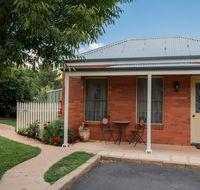 Ross Motel - Hervey Bay Accommodation
