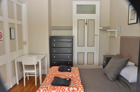 Royal Gatton Hotel - Hervey Bay Accommodation 1