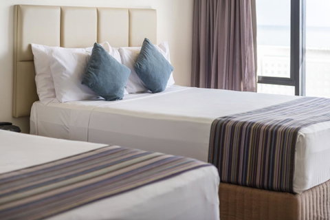 Rydges Esplanade Resort Cairns - Hervey Bay Accommodation 3