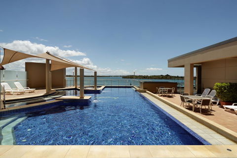 Rydges Hotel Port Macquarie - Hervey Bay Accommodation 0