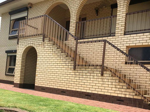 SA House - Hervey Bay Accommodation 1