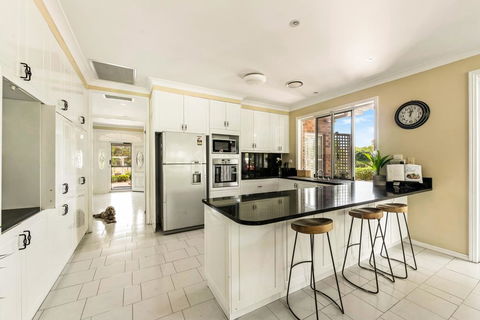 Saleview Estate - Tourism Hervey Bay 2