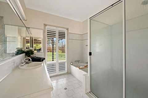 Saleview Estate - Tourism Hervey Bay 1