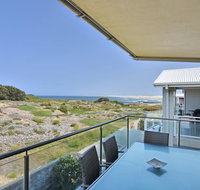 Saltwater Curls Anna Bay Coastal Retreat with Views - Hervey Bay Accommodation