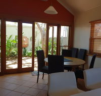 Salty Eyre Glenelg - Hervey Bay Accommodation