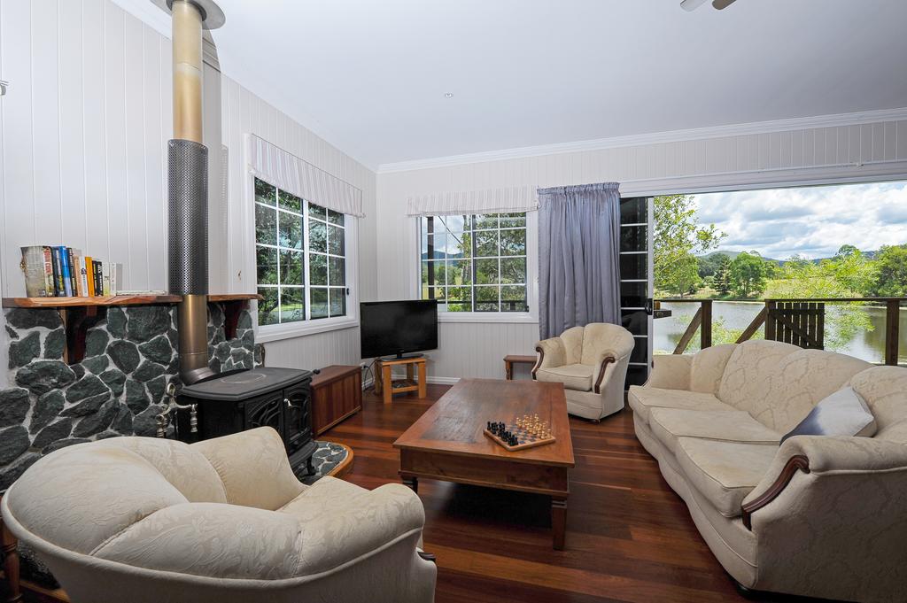 Mount Samson QLD Hervey Bay Accommodation