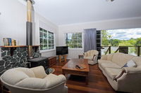 Book Mount Samson Accommodation Vacations Hervey Bay Accommodation Hervey Bay Accommodation