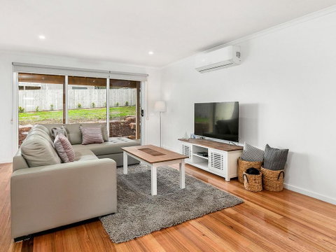San Freemo - Hervey Bay Accommodation 3