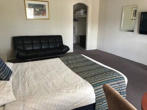 Sanctuary Inn On Westernport - Hervey Bay Accommodation 3
