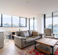 Sanctuary Resort-Style on the Banks of the Yarra - Hervey Bay Accommodation