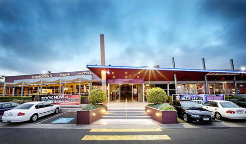 Sandown Park Hotel Noble Park - Hervey Bay Accommodation 0