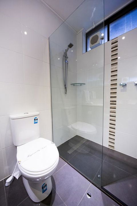 Sandown Regency Hotel & Apartments - Hervey Bay Accommodation 3