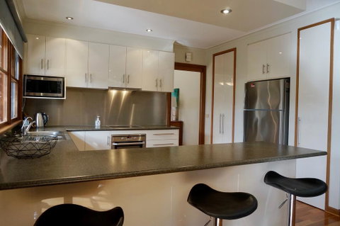 Sandy Bottoms - Hervey Bay Accommodation 2
