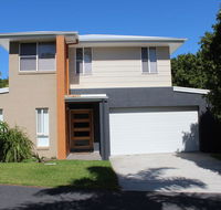 Sawtell Swells - Tourism Hervey Bay