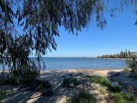 Seabreeze House - So Close To The Beach - Hervey Bay Accommodation 1