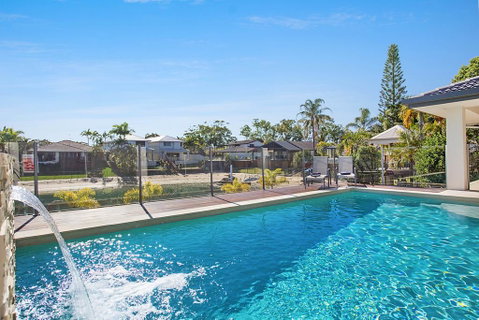 Seaclusion Broadbeach - Hervey Bay Accommodation 1