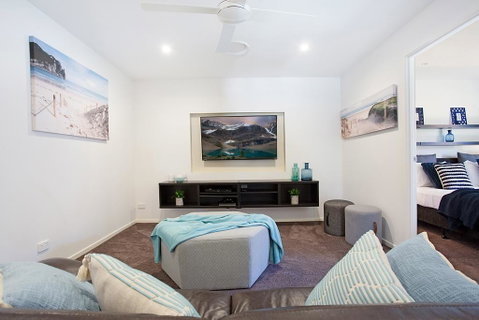 Seaclusion Broadbeach - Hervey Bay Accommodation 2