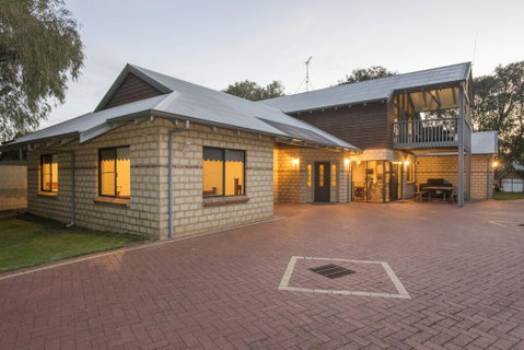 Seagull - Hervey Bay Accommodation 3