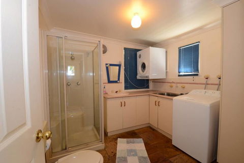 Seahaven Beach House - Shellharbour - Hervey Bay Accommodation 2