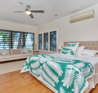 Seascape Luxury Beachfront House - Hervey Bay Accommodation