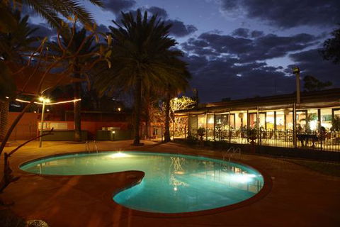 Seasons Hotel Newman - Hervey Bay Accommodation 0