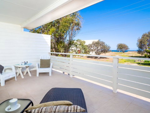 Seaview Getaway - Hervey Bay Accommodation 1