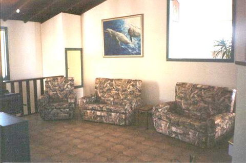 Seaview Holiday House - Hervey Bay Accommodation 3