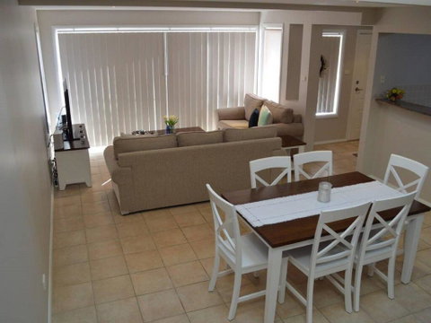 Serendib@Sandcastles Fingal Bay - Hervey Bay Accommodation 2