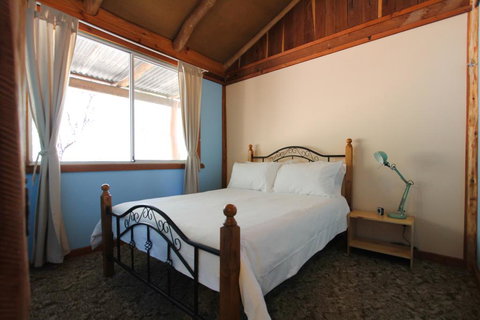 Shady Creek Eco Cabin, Peaceful Country Getaway - Tourism Hervey Bay 2