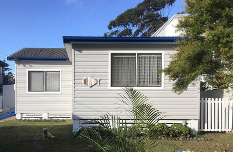 Shellharbour Beach Cottage - Walk Onto Patrolled Beach With Flags In Summer - Tourism Hervey Bay 2