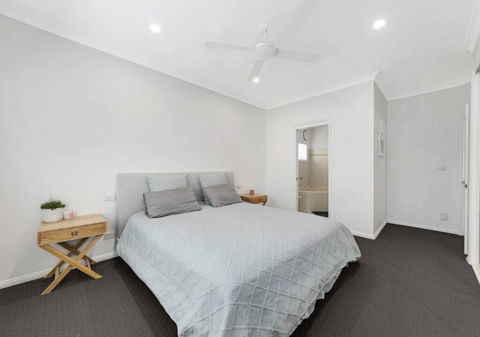 Shelly Beach Family Hideaway - Pool, Beach, Golf - Tourism Hervey Bay 3