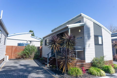 Shoal Bay Holiday Park - Hervey Bay Accommodation 2