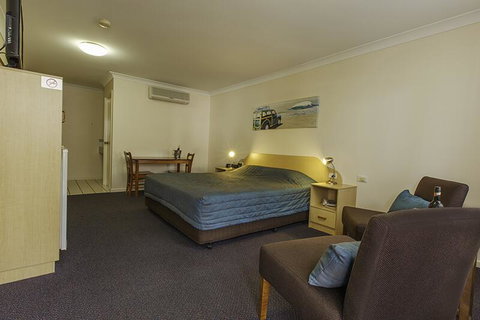 Silo Motor Inn - Tourism Hervey Bay 2