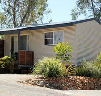Silver Wattle Cabins - Hervey Bay Accommodation