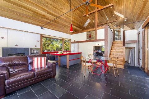 Silvermere Guesthouse - Hervey Bay Accommodation 0