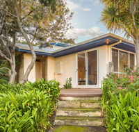 Sky Mirror Cottage - Hervey Bay Accommodation