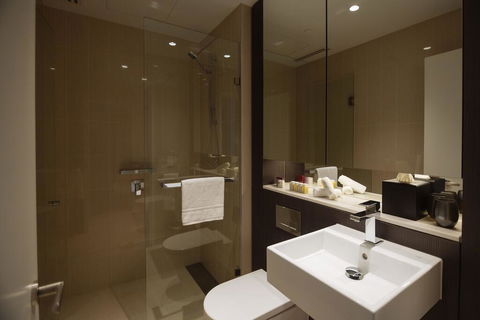 SKYE Suites Green Square - Hervey Bay Accommodation 0