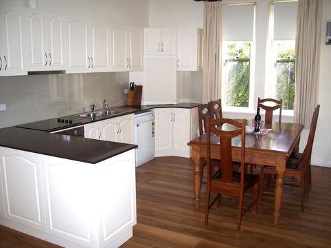 Smith Street Villa Naracoorte - Tourism Hervey Bay 2