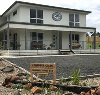 Snapper House - Hervey Bay Accommodation