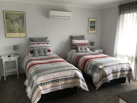 Snapper House - Hervey Bay Accommodation 2