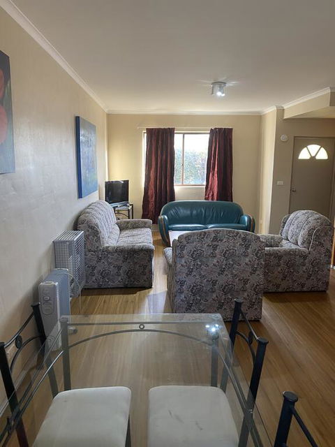 Snowgate Motel + Apartments - Tourism Hervey Bay 1