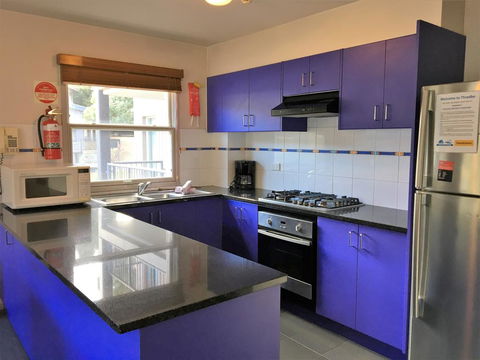 Snowman 6 - Hervey Bay Accommodation 2
