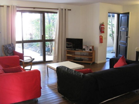 Somerset One - Hervey Bay Accommodation 3