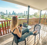 Somewhere To Stay Backpackers - Hervey Bay Accommodation