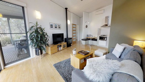 Somewhere Unique - Tourism Hervey Bay 2