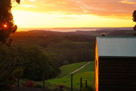 Southern Anchorage Retreat - Hervey Bay Accommodation 0