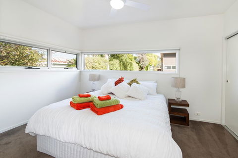 Southern Grampians Cottages - Hervey Bay Accommodation 2