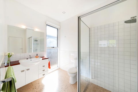 Southern Grampians Cottages - Hervey Bay Accommodation 1
